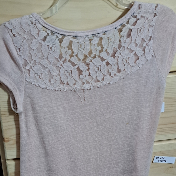Rewind lace blouse - Picture 2 of 3